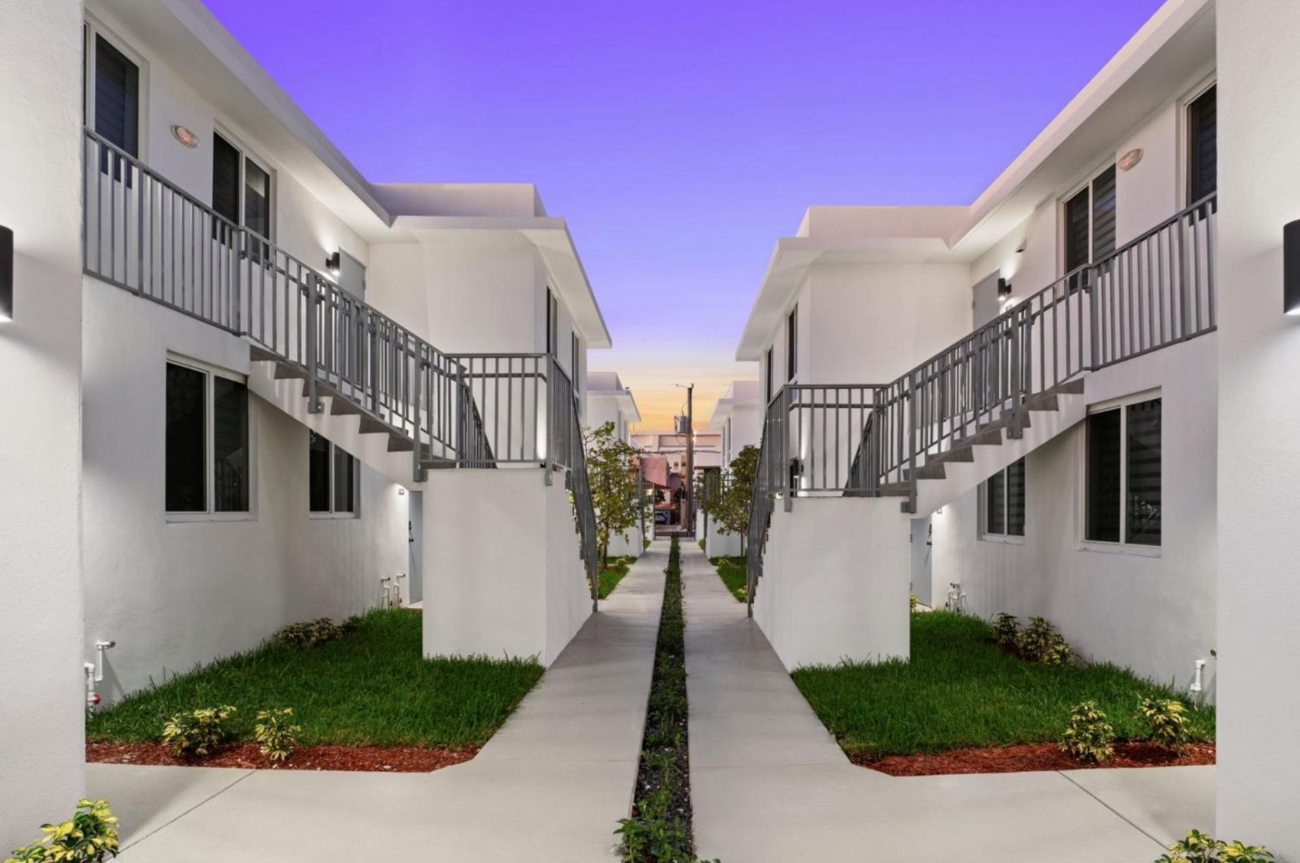 Brand-new 2br- 2ba Near Brickell *
