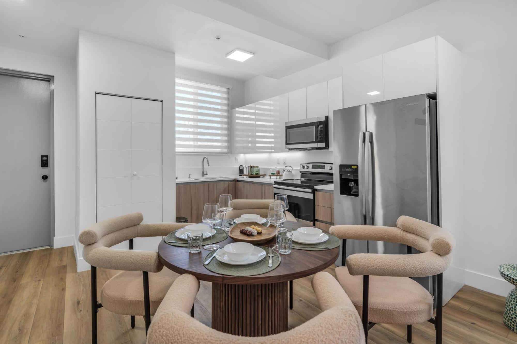 Brand-new 2br- 2ba Near Brickell Apartment *
